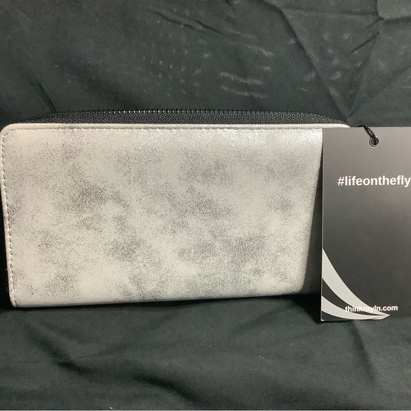 Think Roylin super soft large wallet NWT - Picture 2 of 3